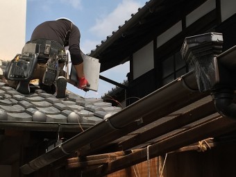 袖瓦 下屋根