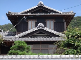伊賀市 塗り替え後 南側の外壁