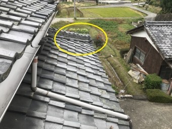 伊賀市 平瓦のズレ 築80年