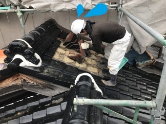 伊賀市 瓦降ろし作業