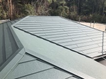 名張市 屋根カバー工法 完工