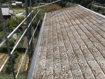 名張市 軒先水切の設置作業(反対側)
