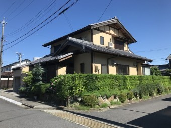 伊賀市 塗り替え後 リシン壁