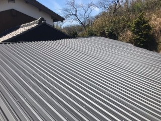 伊賀市 波型スレート屋根 施工後