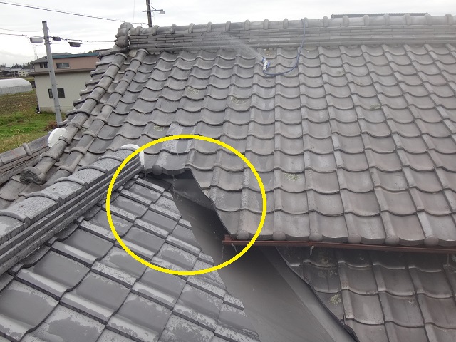 谷板撤去後の下地