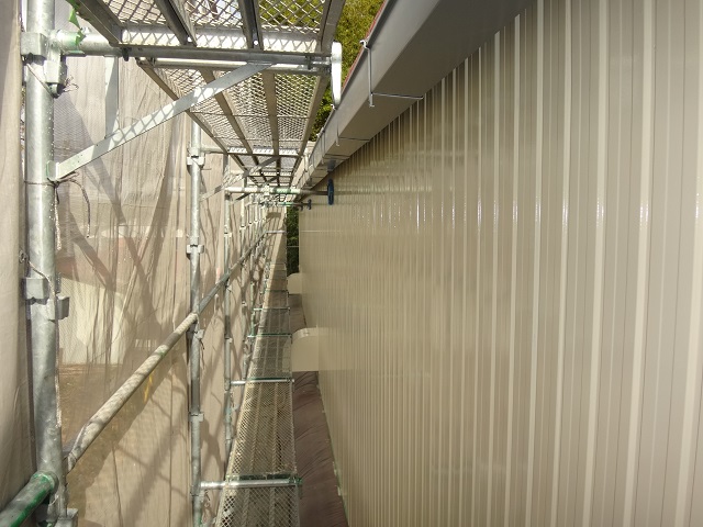伊賀市　倉庫の外壁　完了