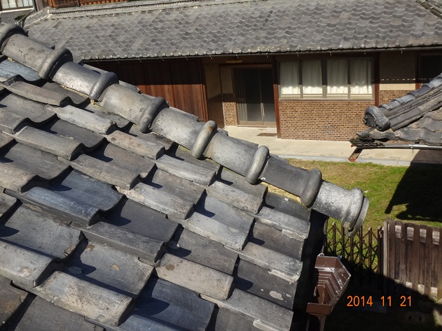伊賀市で日本瓦の丸流しの点検をしてきました。